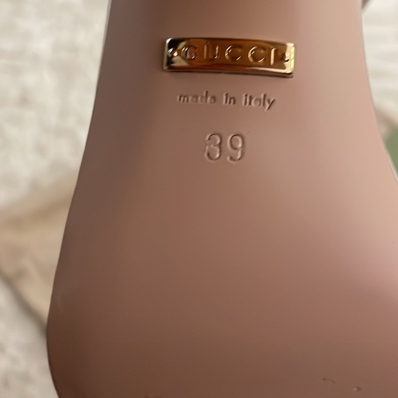 Gucci Baby Buckle Horsebit Ankle-strap Sandal size 39 (US 9) White Leather - Picture 14 of 14